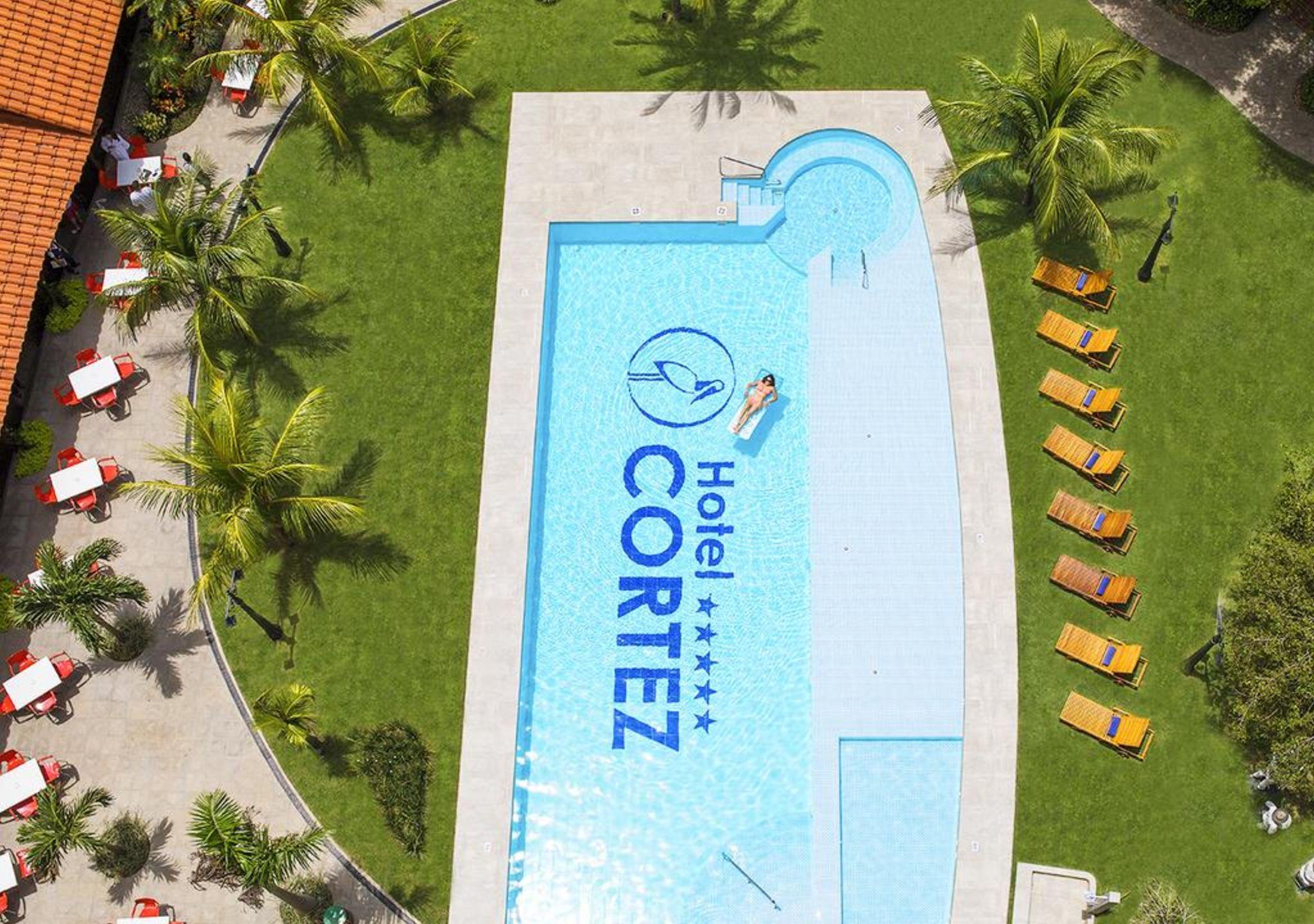 Hotel Cortez ซานตาครูซเดอลาเซียร์รา ภายนอก รูปภาพ