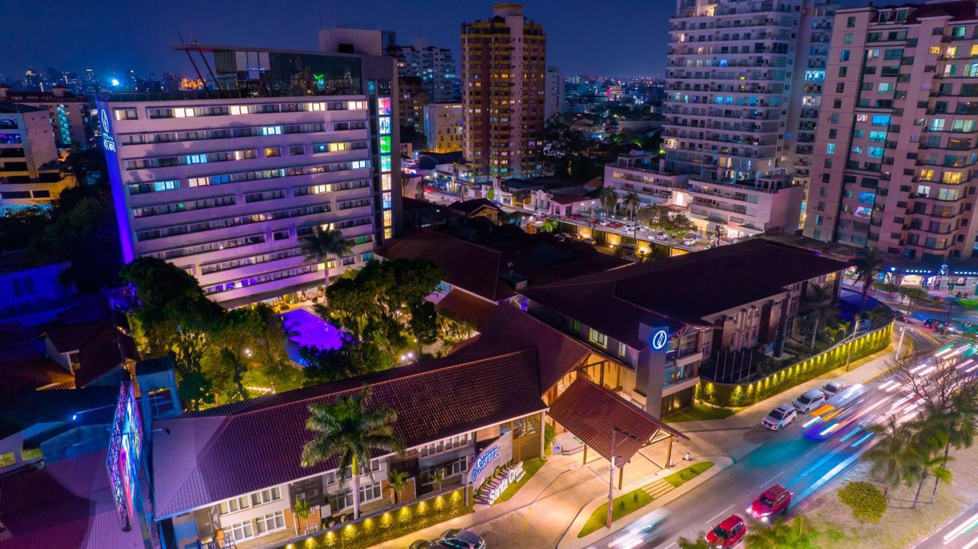 Hotel Cortez ซานตาครูซเดอลาเซียร์รา ภายนอก รูปภาพ