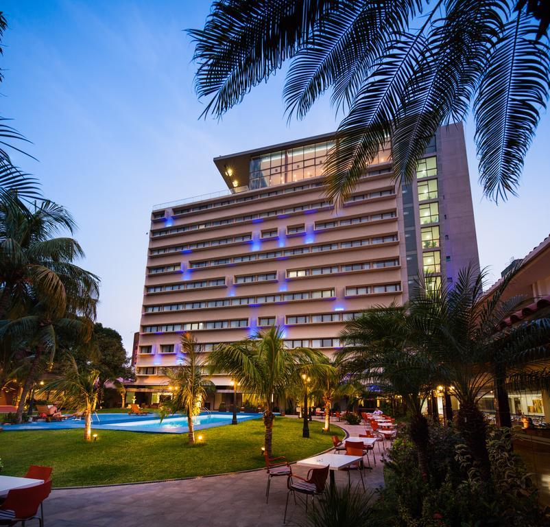 Hotel Cortez ซานตาครูซเดอลาเซียร์รา ภายนอก รูปภาพ